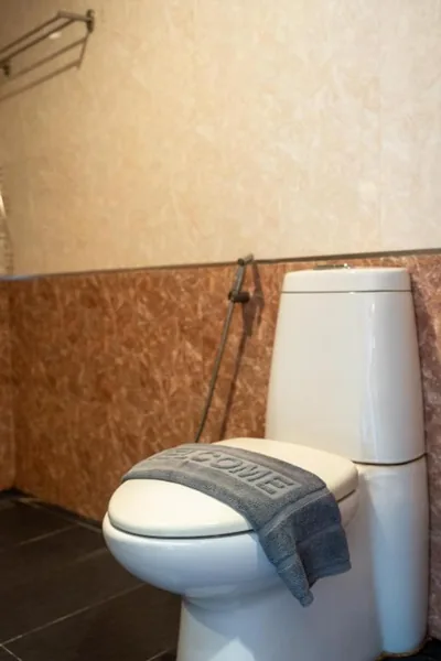 Superior Double Room - Street Side Building — Wind Beach Resort