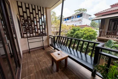 Superior Twin Room - Street Side Building — Wind Beach Resort